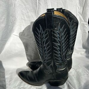 Vintage Olsen Stelzer Black Leather Cowboy Boots with Blue Stitching Women’s 6